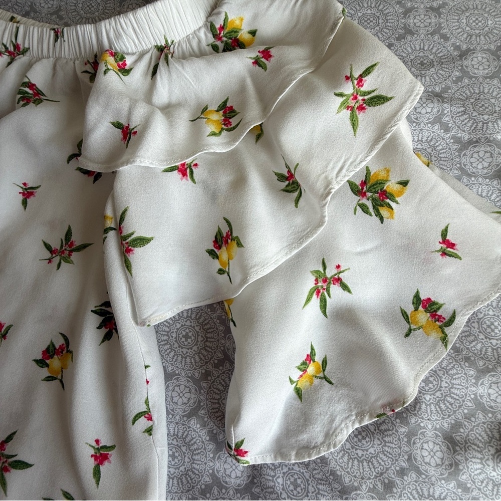 Soprano White Lemon Floral Off-Shoulder Blouse Size M - Picture 5 of 9